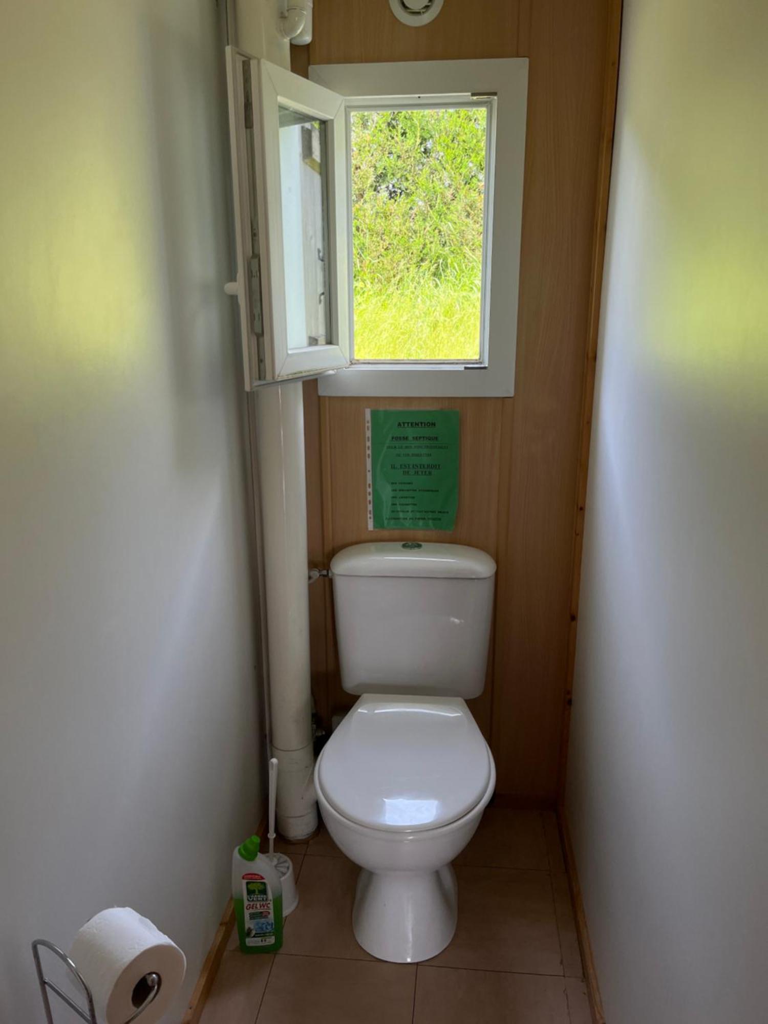 Les Chalets Du Piou Bussieres  Екстериор снимка