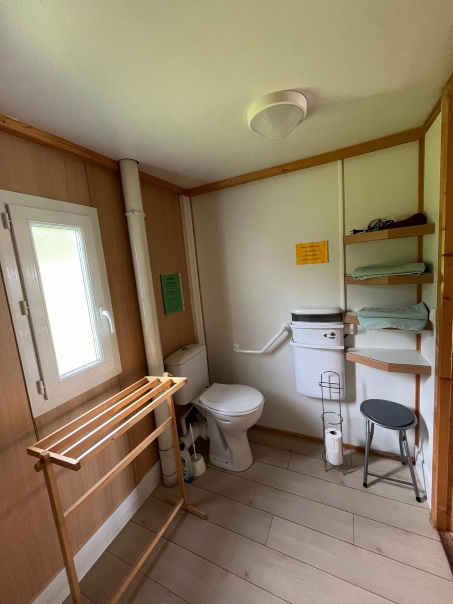 Les Chalets Du Piou Bussieres  Екстериор снимка